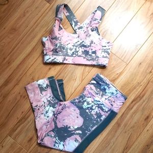 Sports Bra and Capri leggings combo